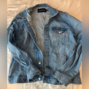Calvin Klein Jeans Jean Jacket in Size XL